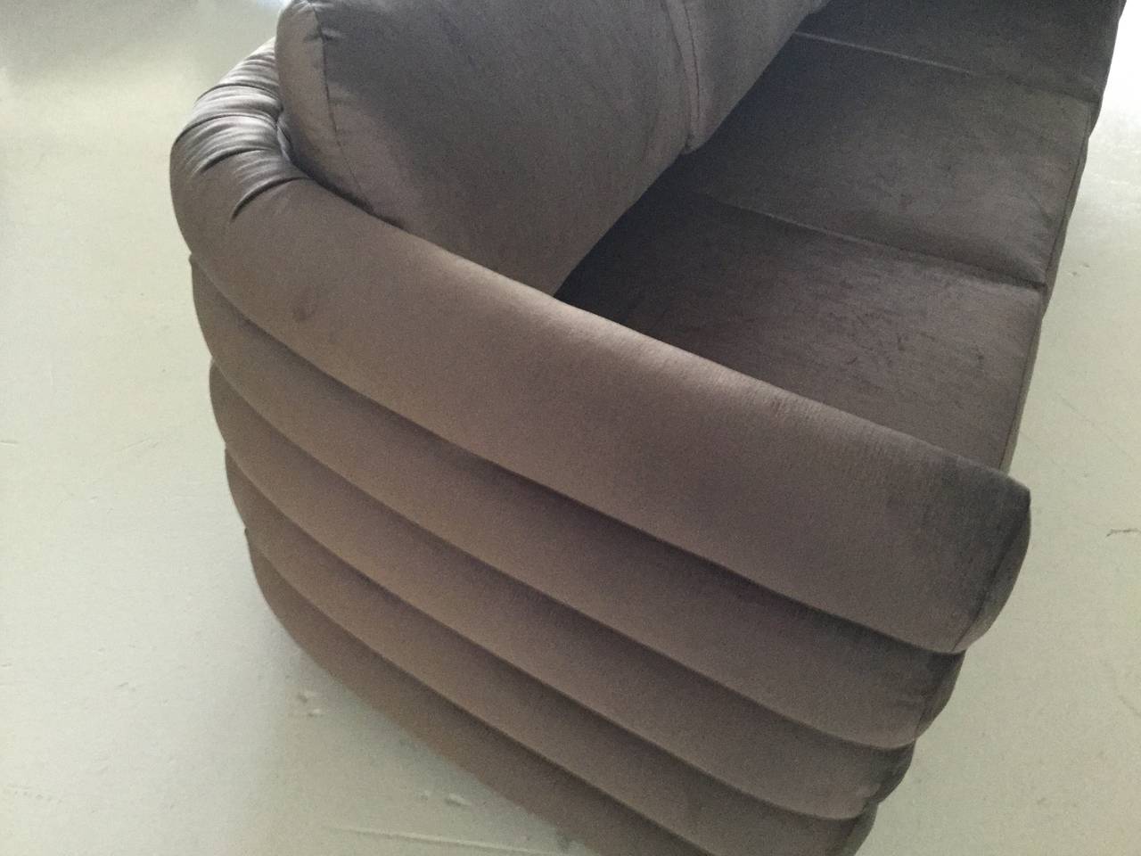 Milo Baughman Custom Sofa In Excellent Condition For Sale In Miami, FL