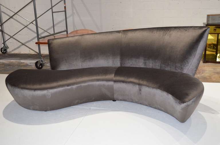 Bilbao sofa by Vladimir Kagan.
New gray silk Velvet upholstery.
  