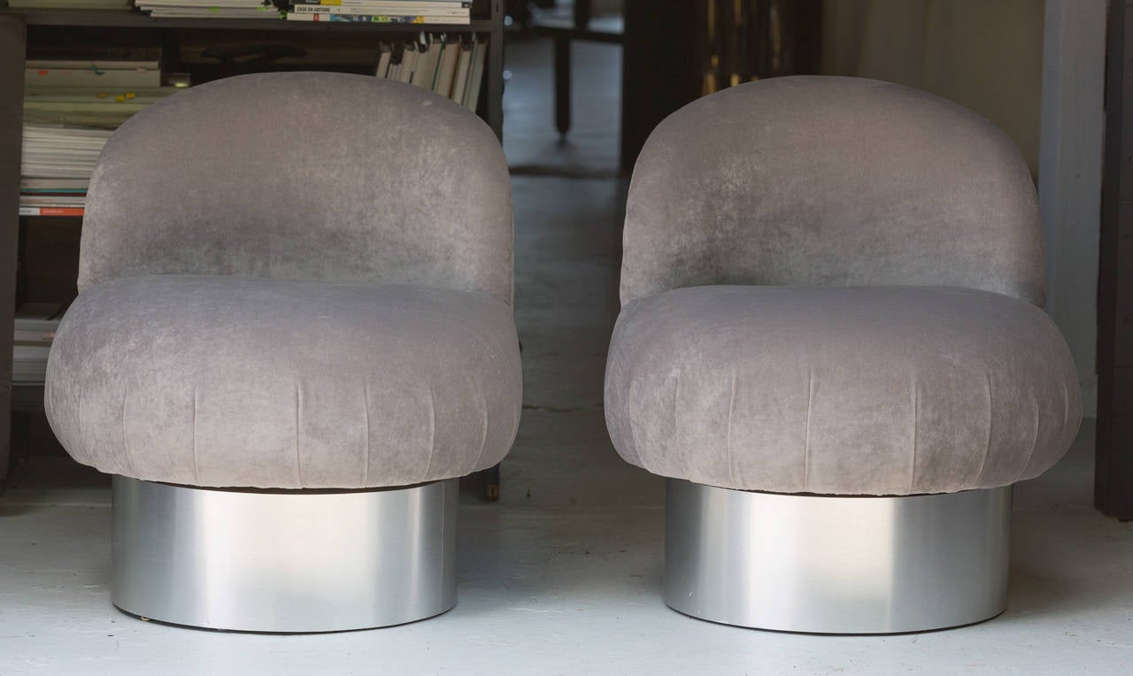 Mid-Century Modern Milo Baughman Swivel Pouf Chairs
