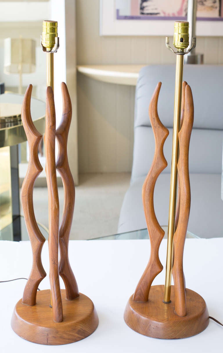 Midcentury Walnut and Brass Table Lamps In Excellent Condition In Miami, FL