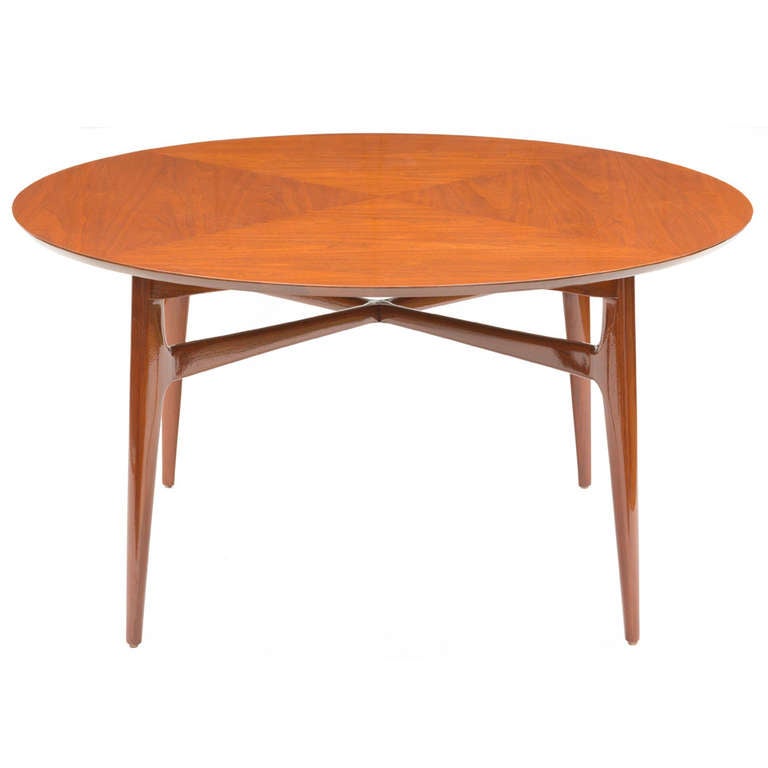 1950 S Walnut Round Tea Table For At 1stdibs 1950 S Walnut Round Tea Table 1