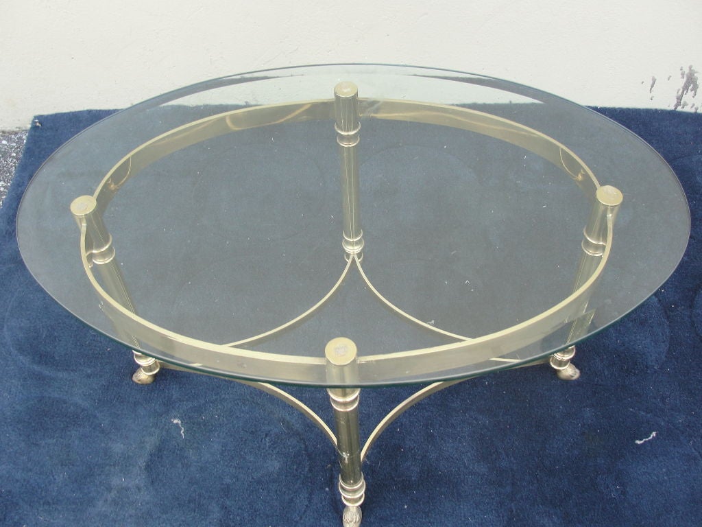A Mastercraft Oval Petite Cocktail Table