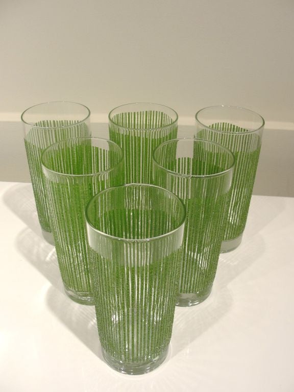 THIS ITEM IS PART OF OUR 1ST DIBS SATURDAY SALE.  NO ADDITIONAL DISCOUNTS. NO EXCHANGES/HOLDS.(VISA or MASTERCARD ONLY).  ALL SALE ITEMS WILL RETURN TO THEIR ORIGINAL PRICE FRIDAY JUNE 10TH, 2011.<br />
<br />
Beautiful Green texturized design by