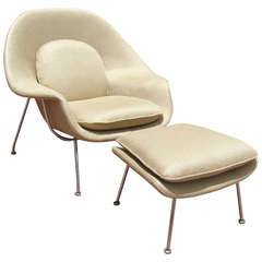 Saarinen Womb Chair and Ottoman by Knoll