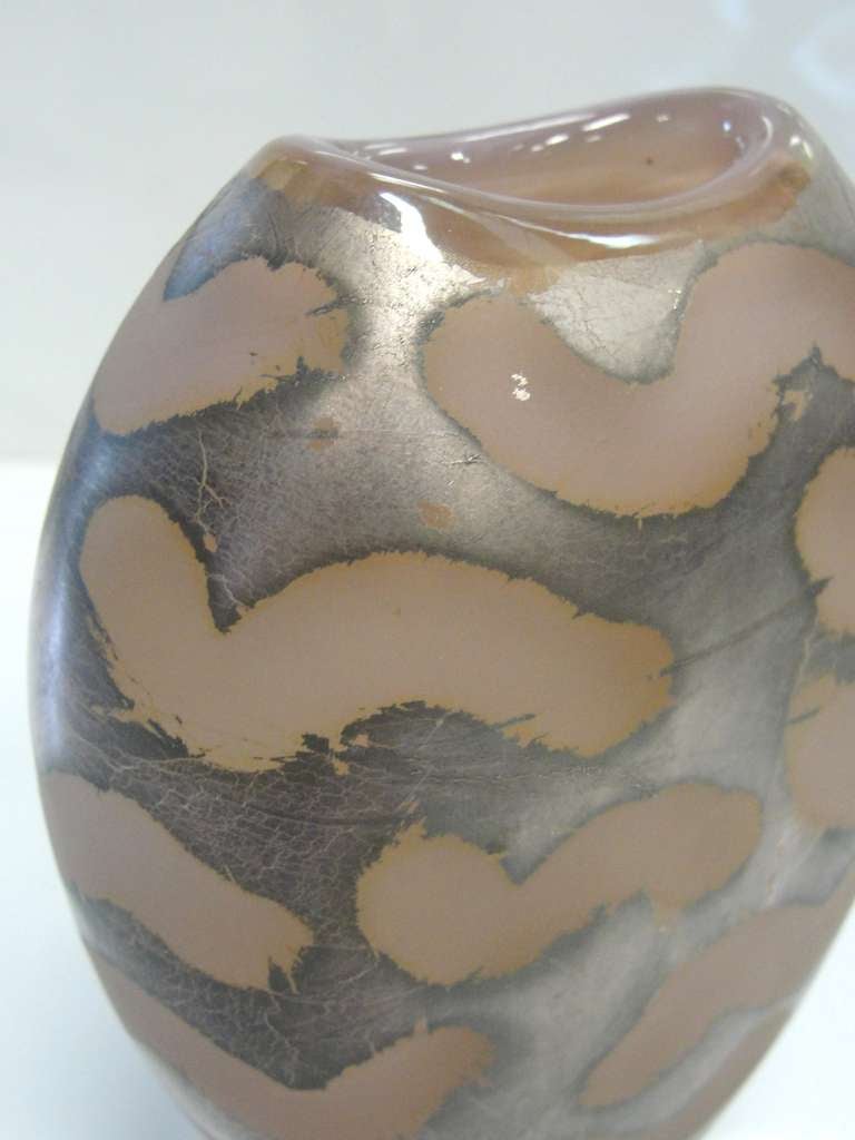 Mid-20th Century Beautiful Murano Glass Vase in Pale Rose Tone
