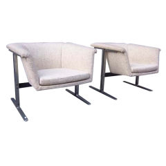 A Pair of Modernist Club Chairs by Geoffrey Harcourt