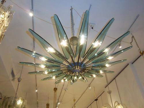 A Rare Large Chandelier by Max Ingrand for Fontana Arte In Excellent Condition In New York, NY