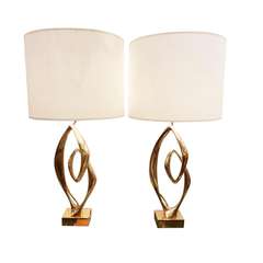 A Pair of Table Lamp in Gilt Brass by Willy Daro