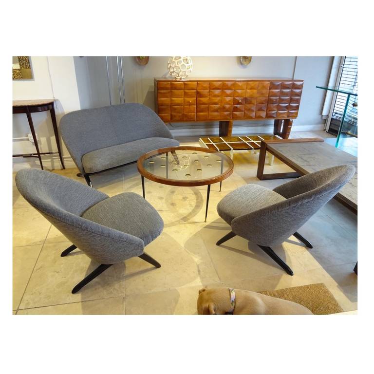 Pair of Mid-Century Slipper Chairs by Theo Ruth In Excellent Condition In New York, NY