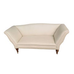 English Flair Arm Sofa/Settee