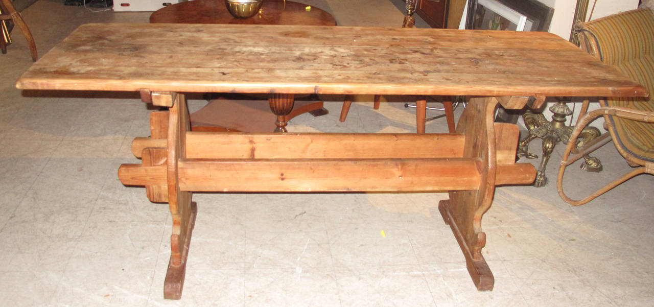 Swedish 19th Century Pine Rustic Hall or Center Table In Good Condition In Hudson, NY