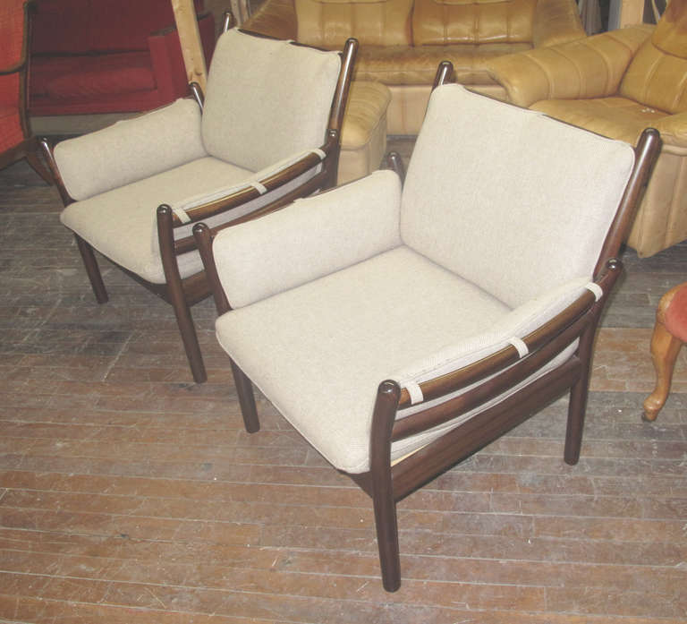 Pair of 1960s Armchairs by Danish Designer Illum Wikkelso In Good Condition In Hudson, NY