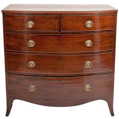 George III Hepplewhite Bow Front Chest of Drawers, 1790-1800