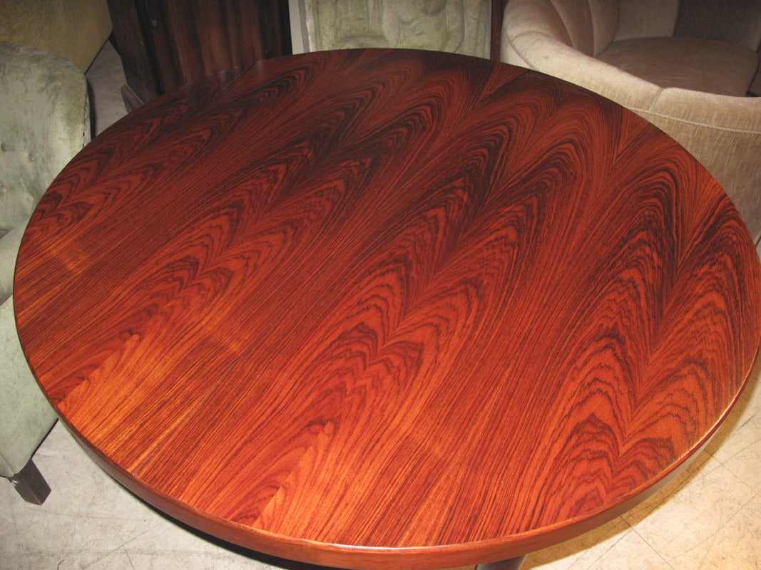 Mid-Century Modern Danish 1960s Good Apartment Sized Extending Table of Well Figured Rosewood