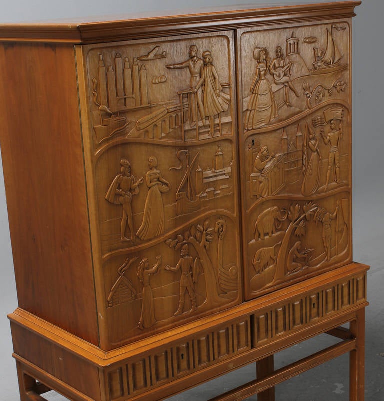 Mid-20th Century Fine Swedish Carved Art Deco Cabinet by Eugen Hoglund