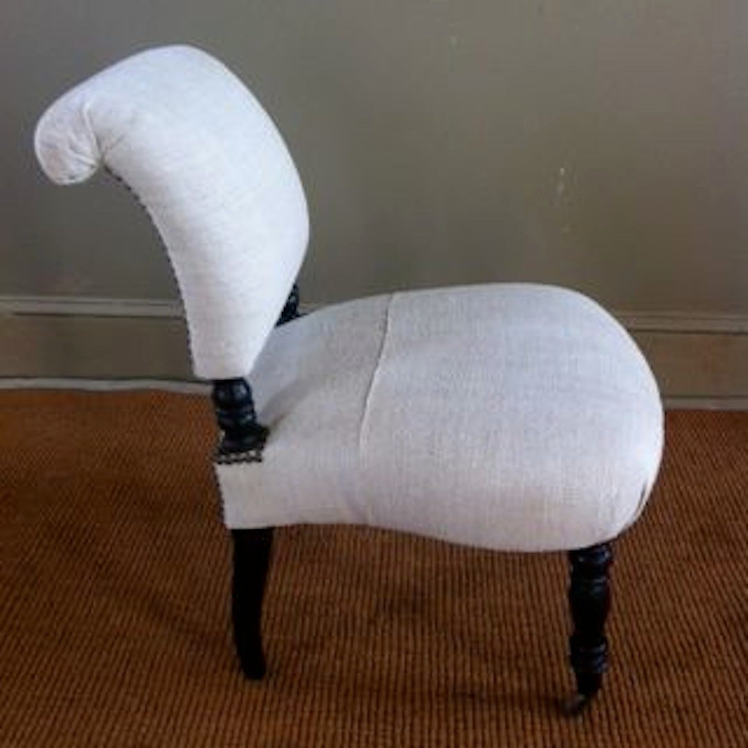19th Century French Napoleon III Upholstered Slipper Chair, France In Excellent Condition In New York, NY