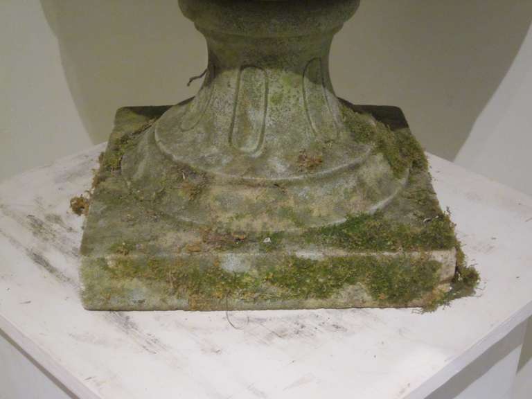 1940s English Stone Decorative Urn with Lid 2