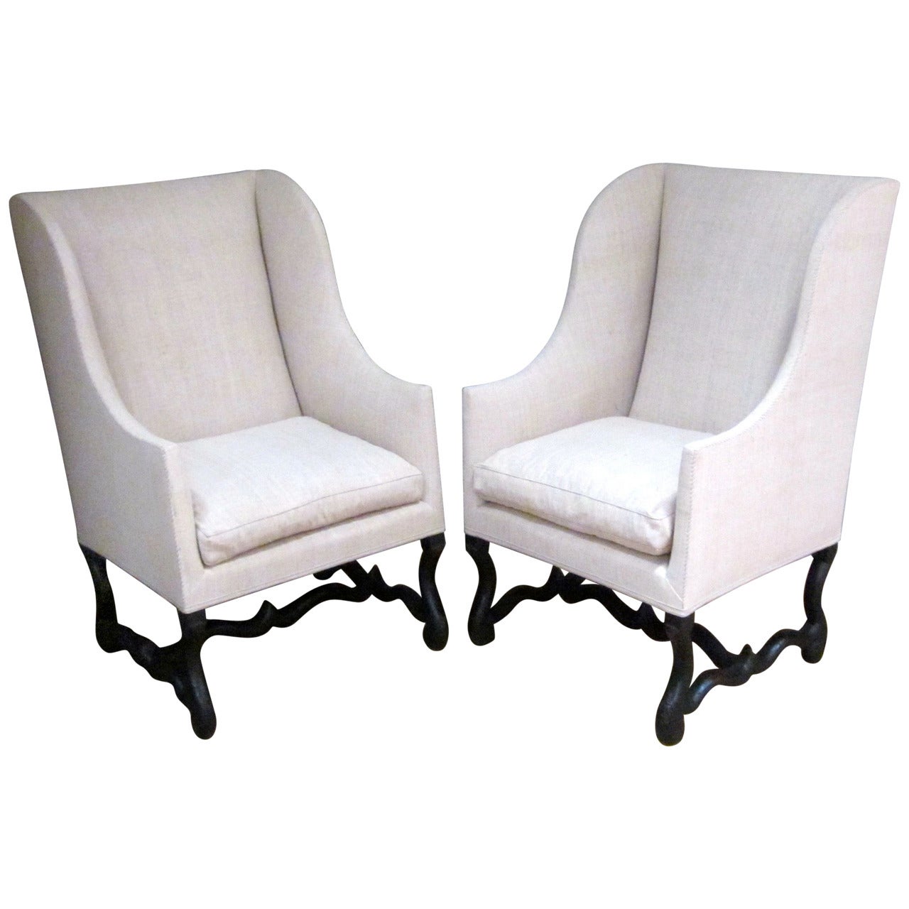 French Pair of Os D' Mouton Club Chairs, circa 1720