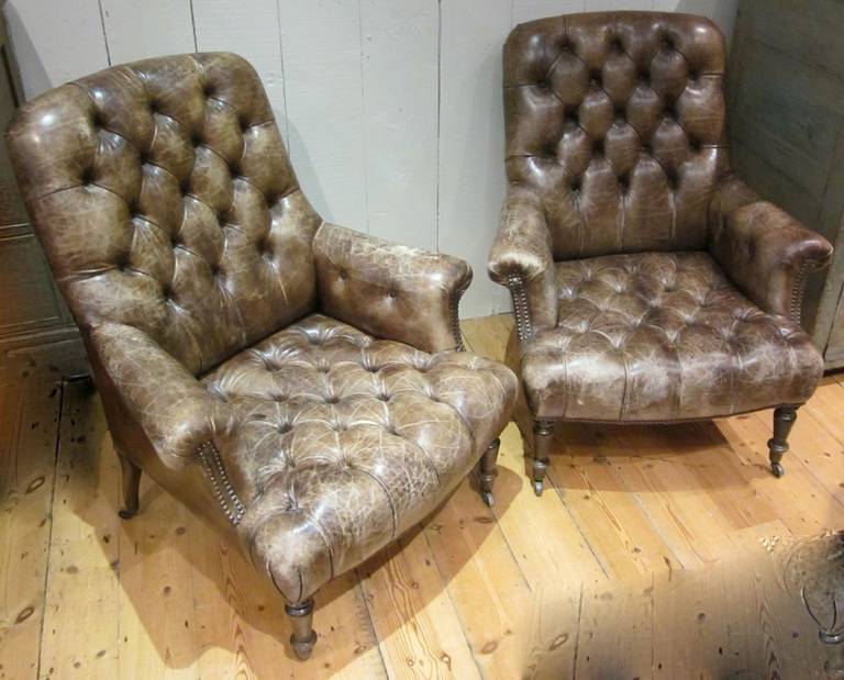 Tufted Leather Pair of Club Chairs, England, 1850c 1