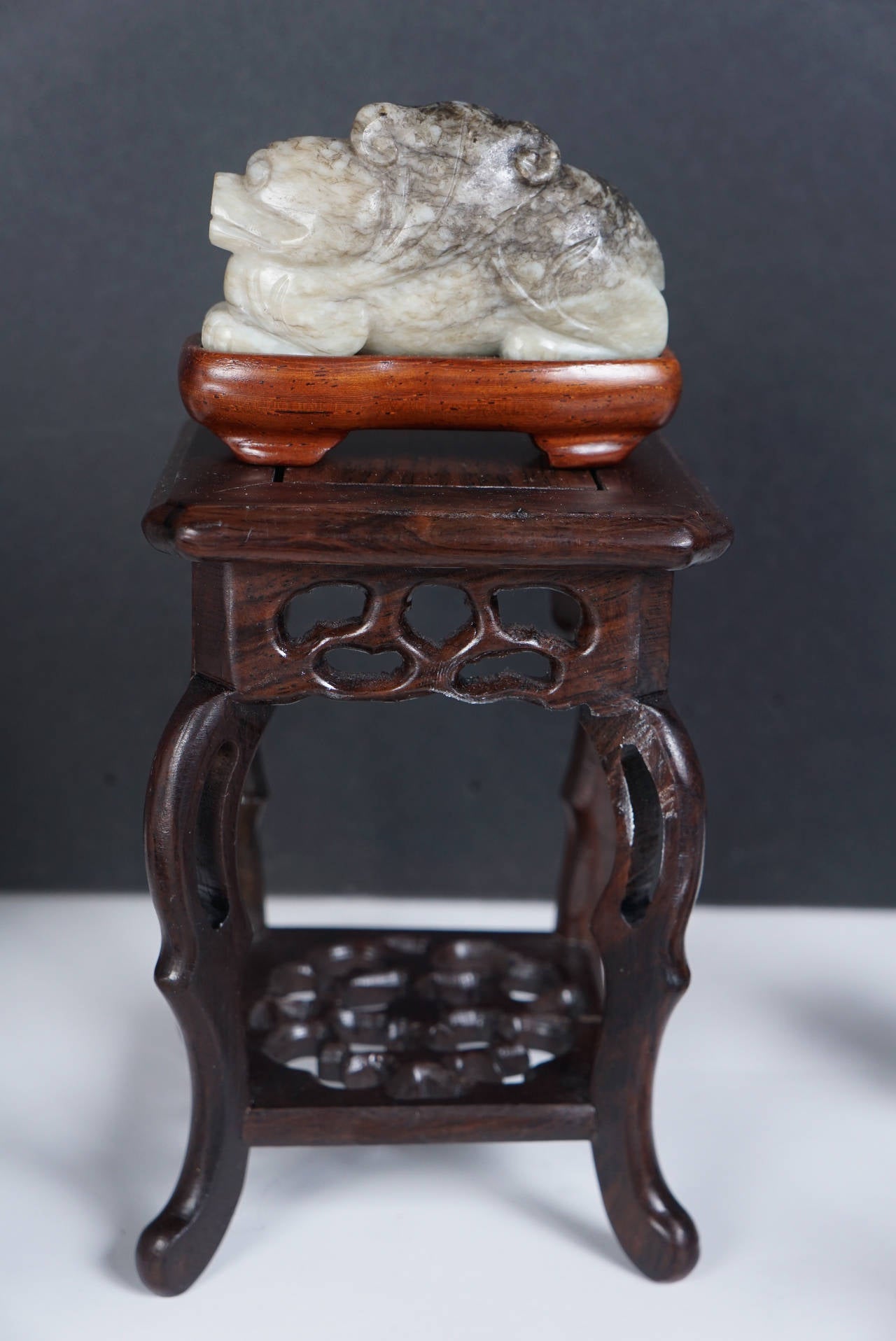 Collection of Late 19th and Republic Period Carved Jade Ornaments on Stands In Excellent Condition In Hudson, NY