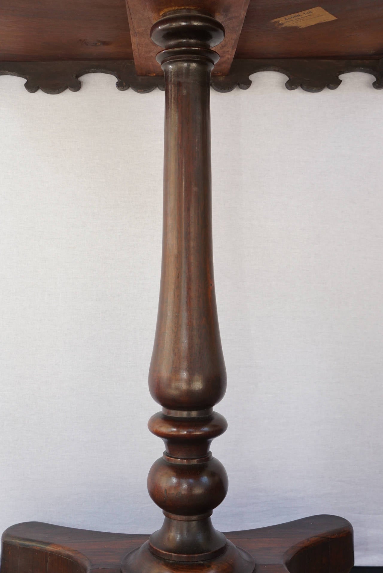 Mid-19th Century English Early Victorian Rosewood Occasional Table