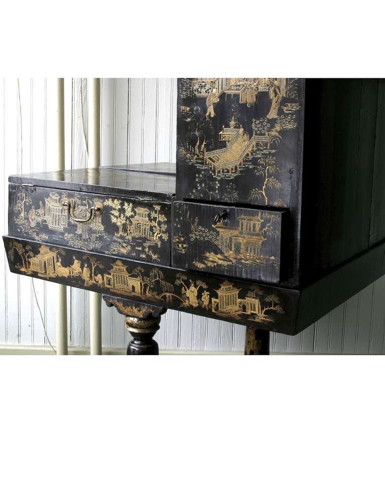Chinoiserie Writing Desk In Excellent Condition In Hudson, NY