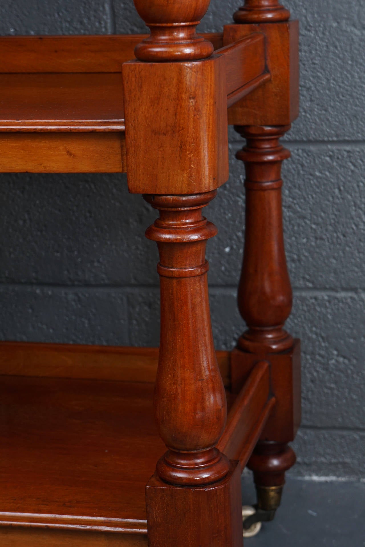 Three-Tier Mahogany Etagere In Excellent Condition In Hudson, NY