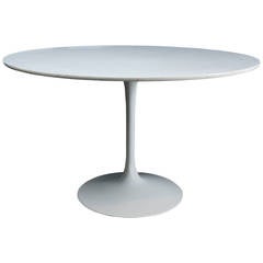 Large Circular "Eero Saarinen" Style Dining Table