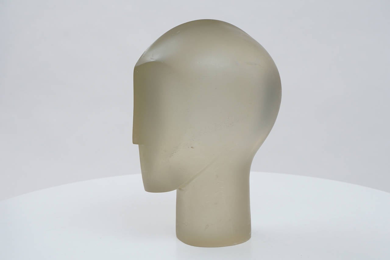 Modernist Lucite Head In Good Condition For Sale In Hudson, NY