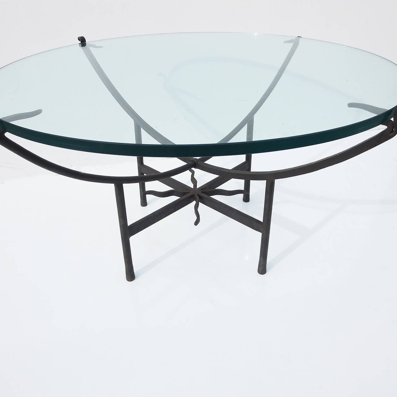 Mid-20th Century Elegantly Tasteful Iron and Glass Coffee Table