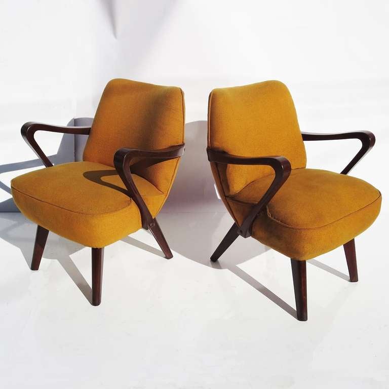 A beautifully stylized design from the italian liner, the MV Augustus. Launched in 1950, the Augustus featured works of art and furnishings by Gio Ponti, Gustavo Pulitzer Finale, and other prominent Italian designers. These chairs were the