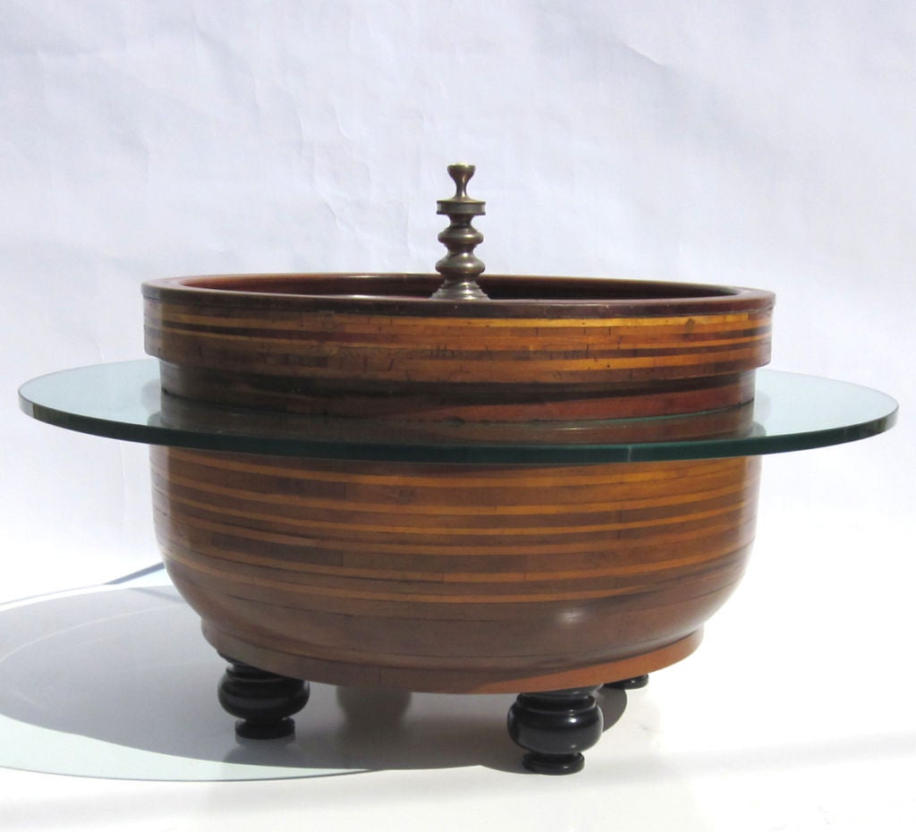 Roulette coffee table