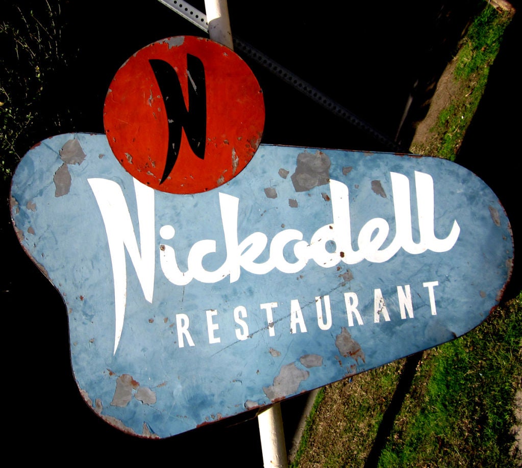 Located right in front of Paramount Studios, and across the street from Desilu Pictures, Nickodells restaurant hosted every major Hollywood star and starlet until it's untimely demise in 1993. The black tiled facade was as identifiable to Angelenos
