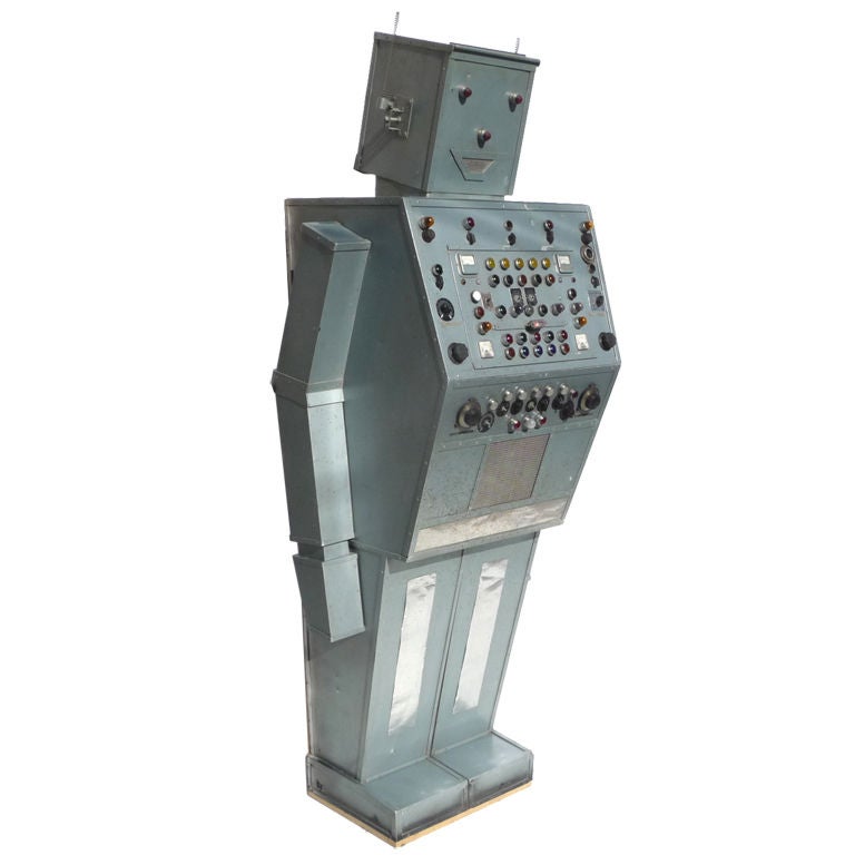 Lifesize Metal Prop Robot