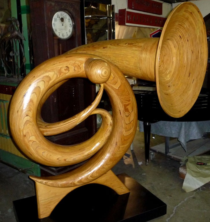 Monumental Carved Wood Tuba Player Sculpture by Hy Farber In Good Condition For Sale In North Hollywood, CA