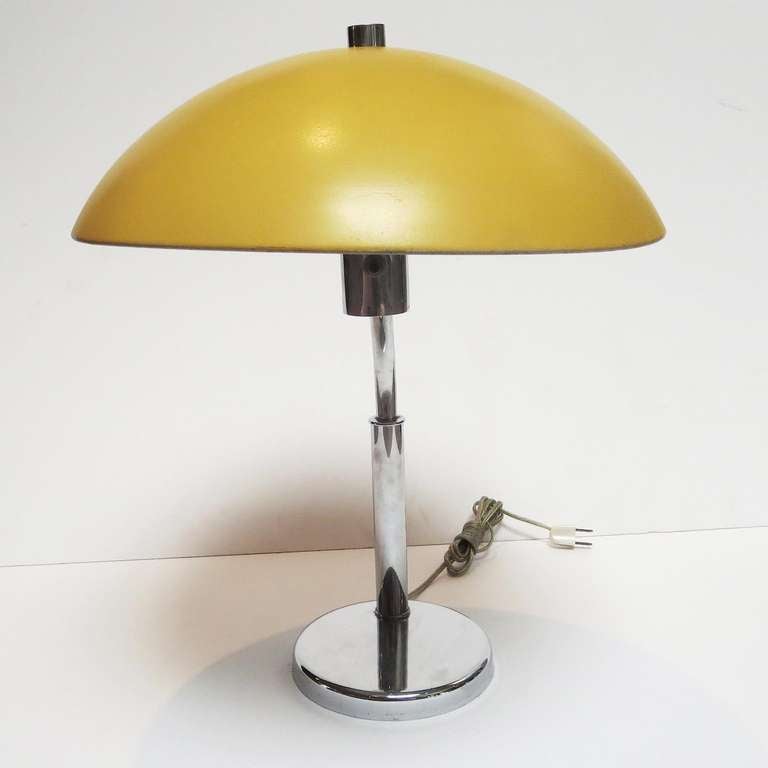 Art Deco Early Rare Table Lamp by Walter Von Nessen