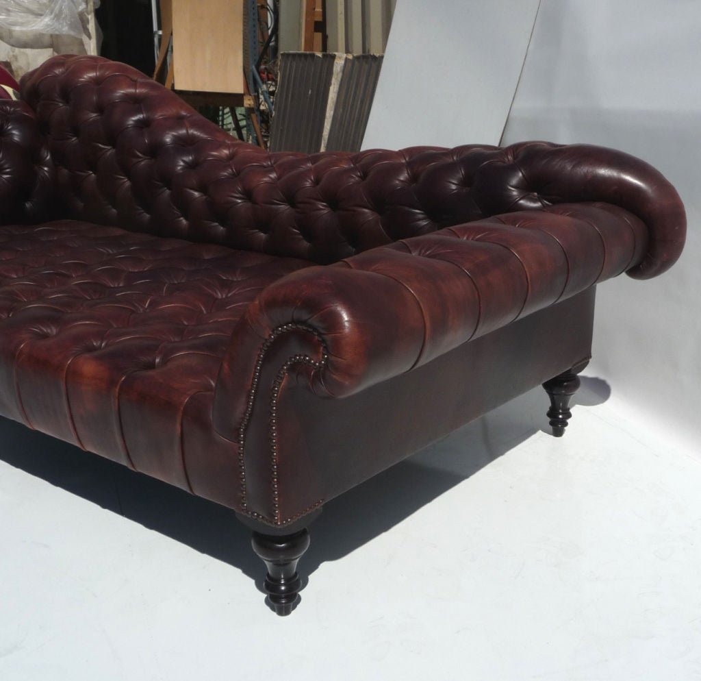 English Leather Chesterfield Fainting Sofa by George Smith