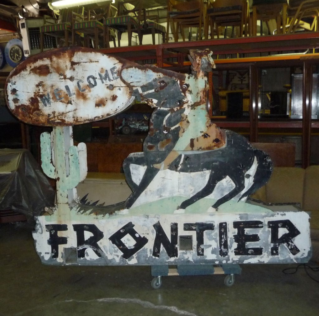 Fantastic Frontier Hotel Animated Neon Sign 4