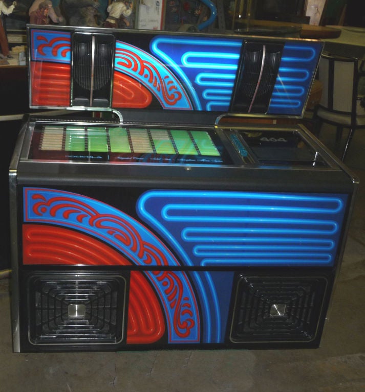 This is a fun jukebox. After a rather uninspired period of jukebox design, the 1970's brought back colorful machines geared for the dance floor. Coupled with terrific sound systems, they could fill the largest rooms with pulsating dance rhythms. The