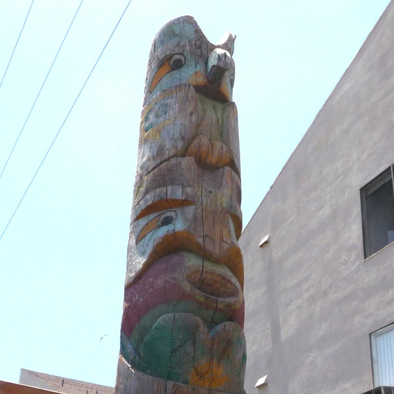 totem pole pacific northwest