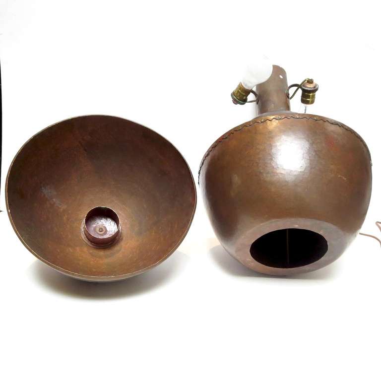 Arts and Crafts Stylized Hammered Copper Lamp in the Manner of Dirk Van Erp