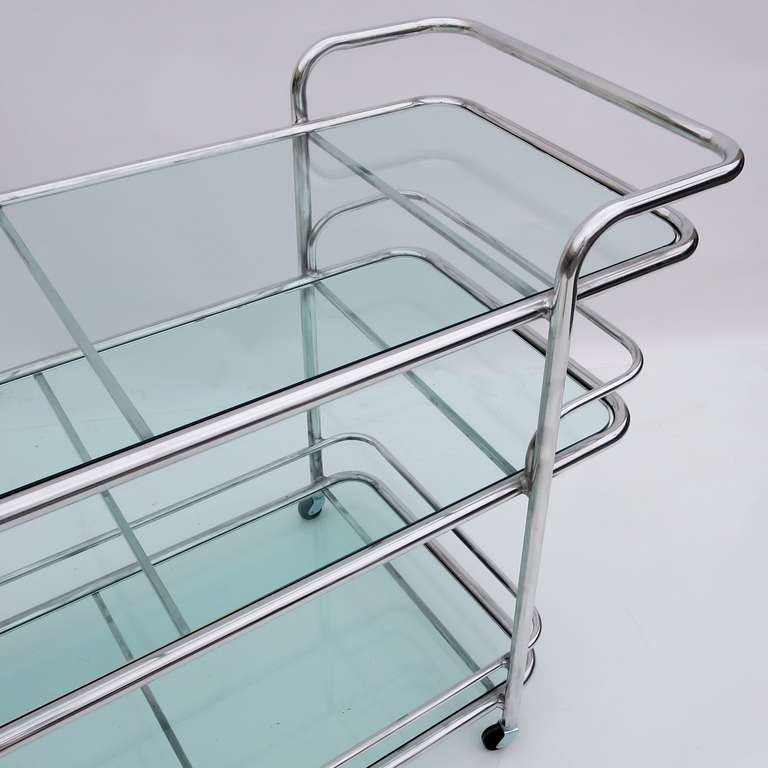 Brown and Jordan Polished Aluminum Tea Cart In Excellent Condition In North Hollywood, CA