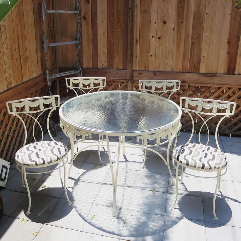 Mid-20th Century 1950's Hollywood Regency Painted iron Patio Dining Set