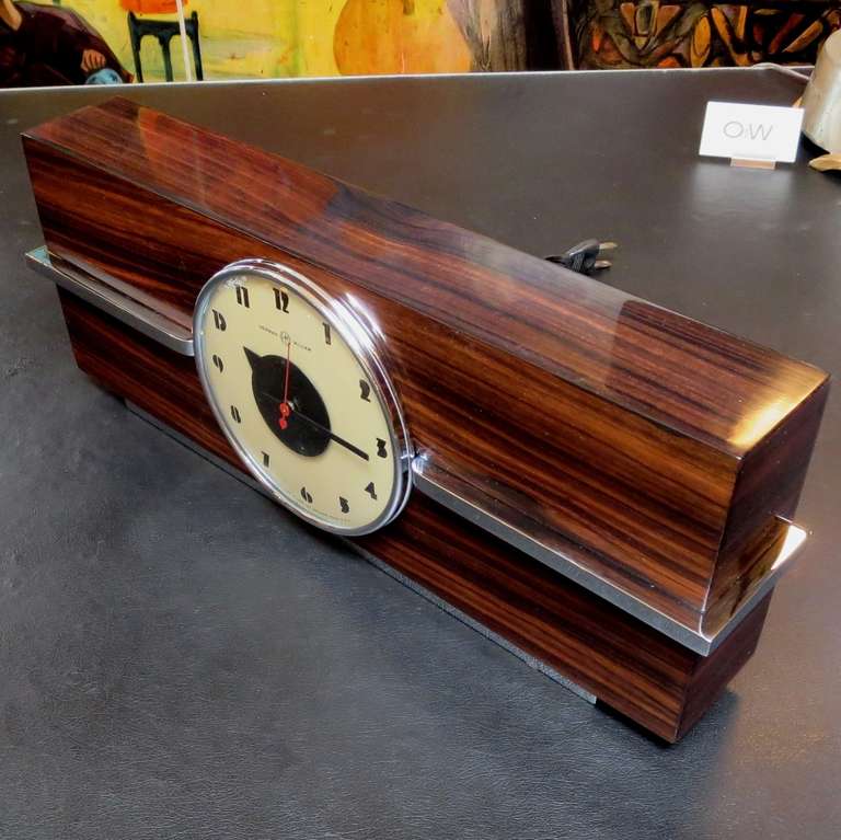 Gilbert Rohde Art Deco Table Clock for Herman Miller In Excellent Condition In North Hollywood, CA