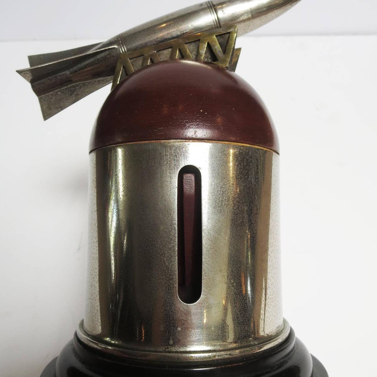 Art Deco Rocket Cigarette Carousel Dispenser In Good Condition In North Hollywood, CA