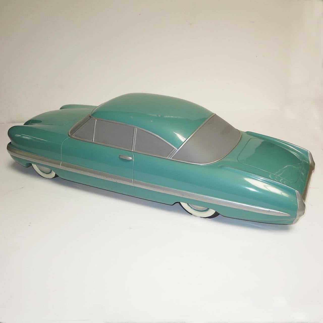 American 1953 Ford Motor Company Concept Paint Model