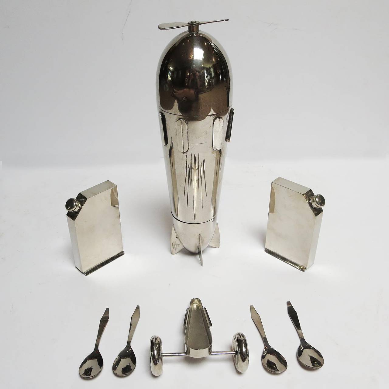 Plated Art Deco Airplane Cocktail Shaker by J. A. Henckels, Germany, 1928