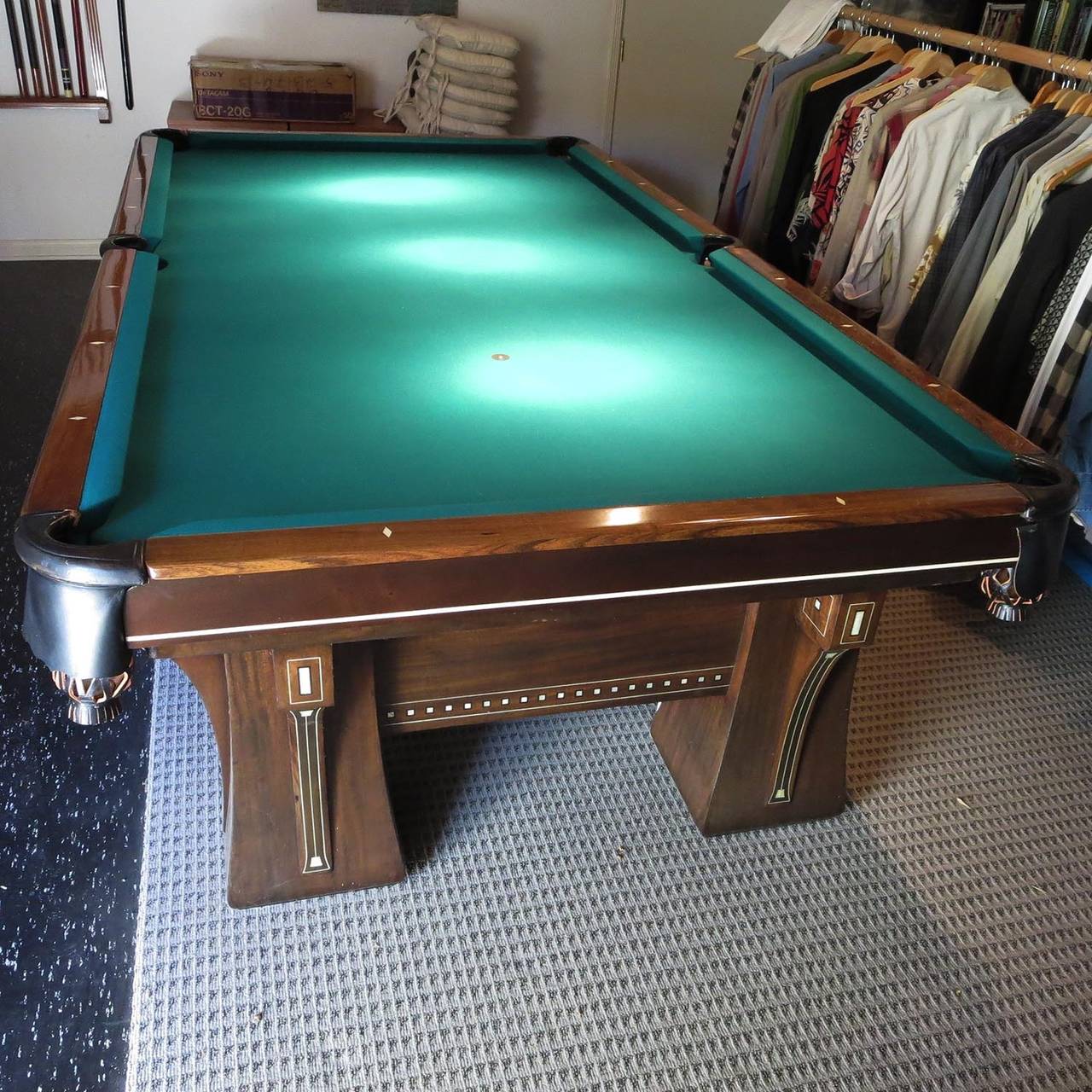 Brunswick Arcade Pool Table at 1stdibs