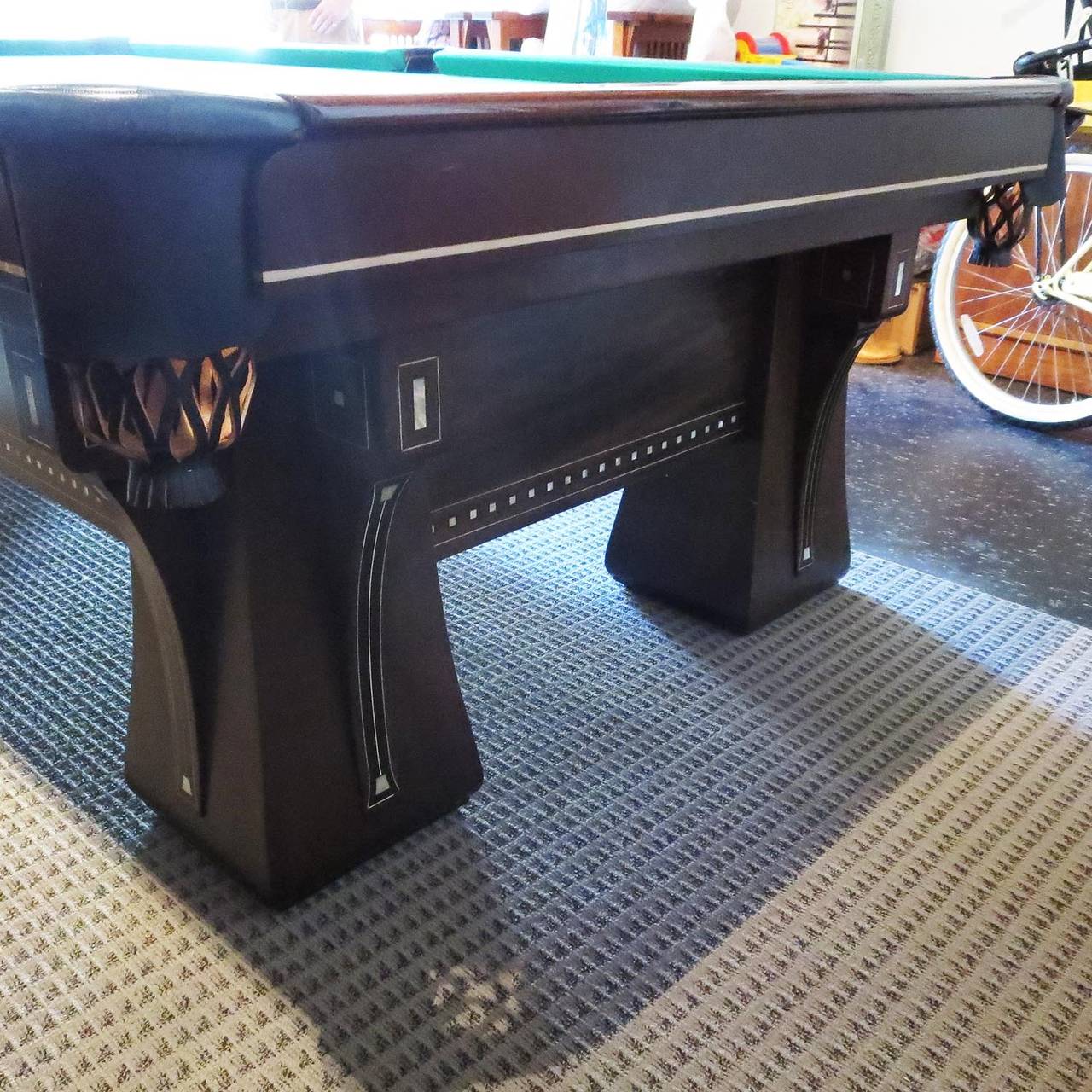 Brunswick Arcade Pool Table at 1stdibs