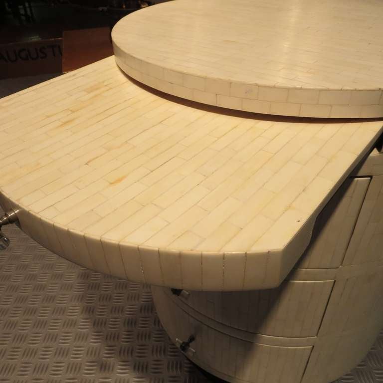 Tessellated Horn Circular Cabinet in the Manner of Karl Springer In Good Condition In North Hollywood, CA